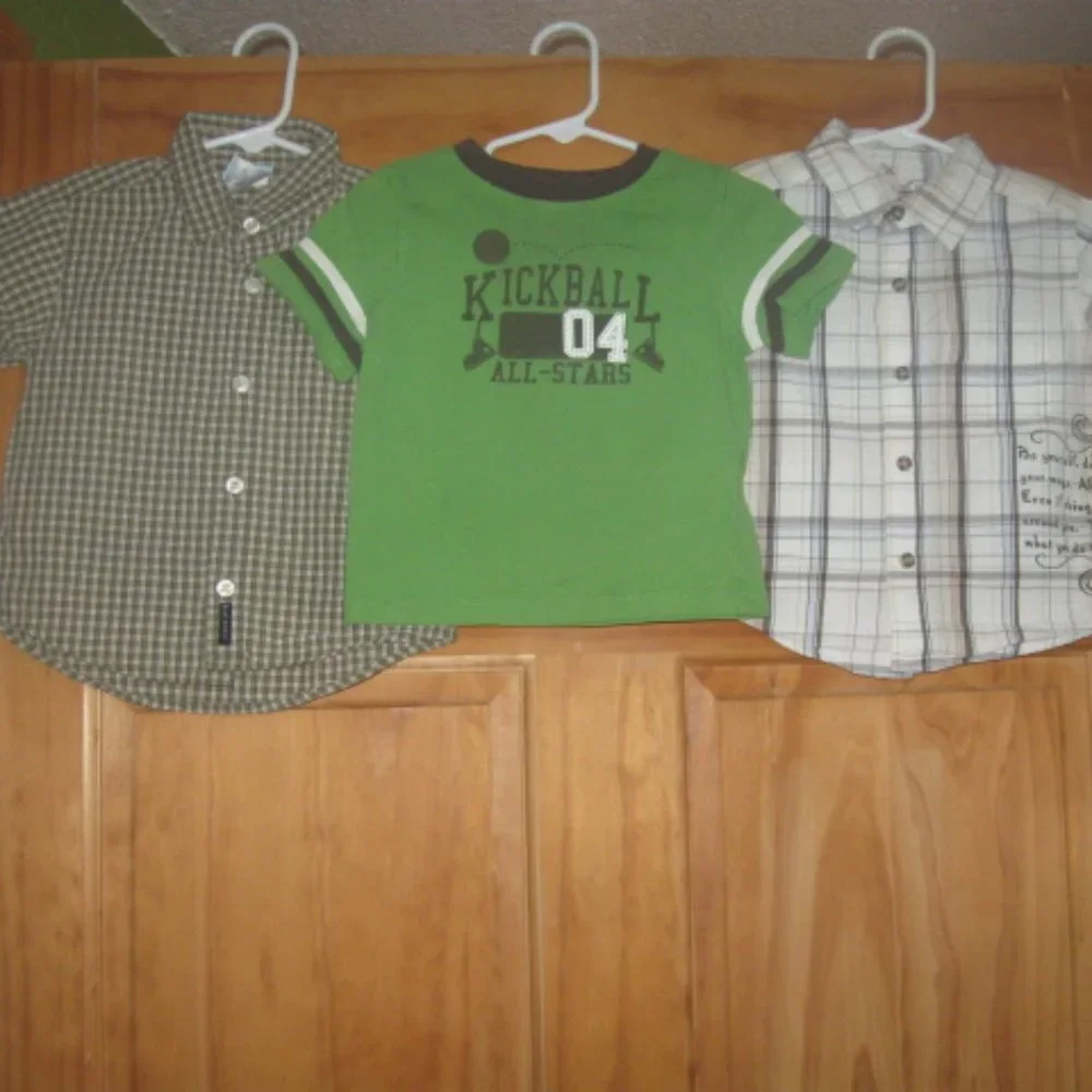 5/$30 Boys T Shirt/Button Down Shirts Bundle